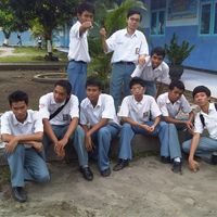 Empat Laki Laki
