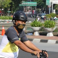 Adi