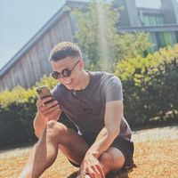 Sam