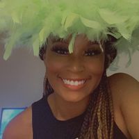 DeAndra
