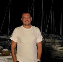 Nikos